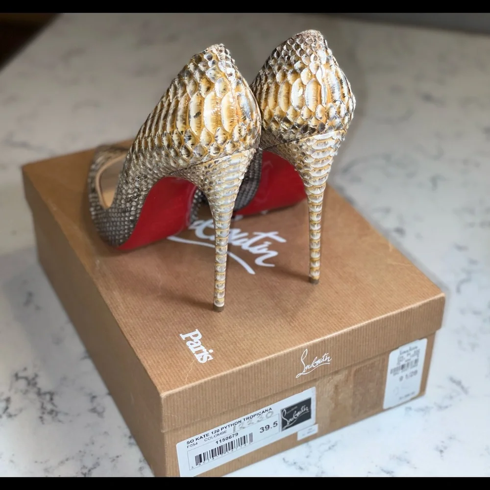 Christian Louboutin Gold Python So Kate 120 mm - Picture 3 of 3